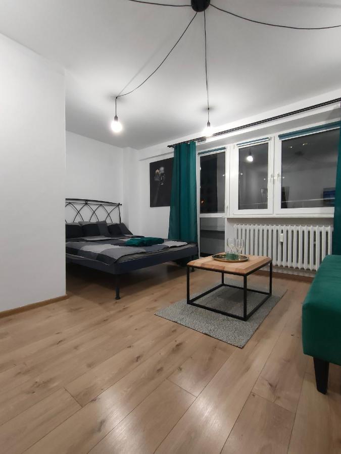 Apartament Szmaragdowy Centrum Appartement Warschau Buitenkant foto