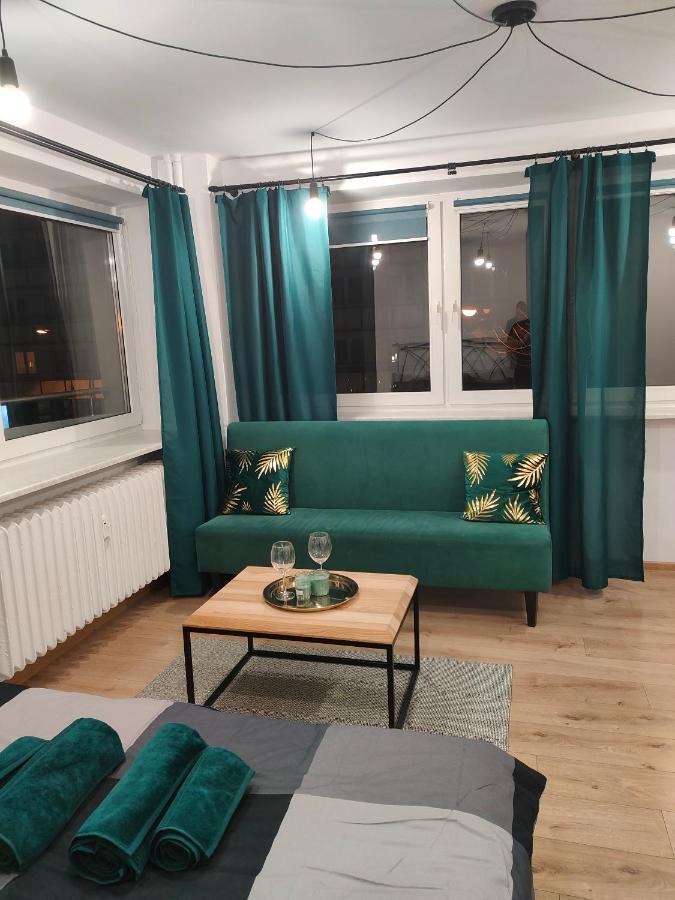 Apartament Szmaragdowy Centrum Appartement Warschau Buitenkant foto
